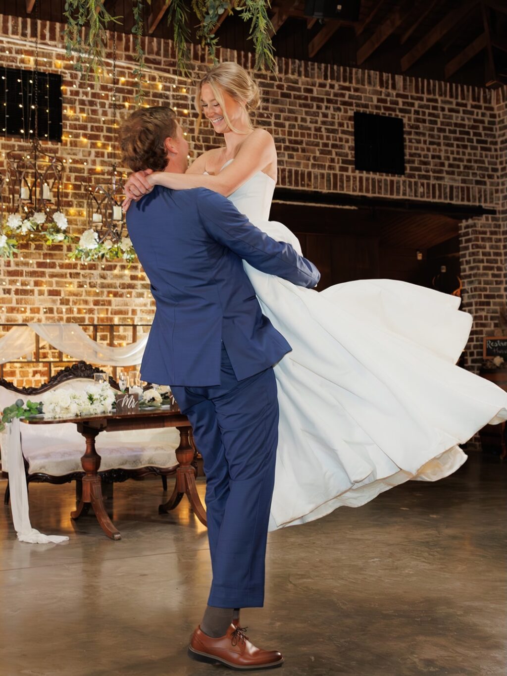 Instagram post from coastalweddingsco. This post is in position 8.